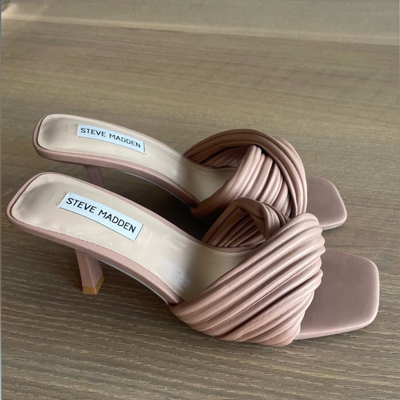 Steve Madden heel slides, size 8 - Picture 1 of 7